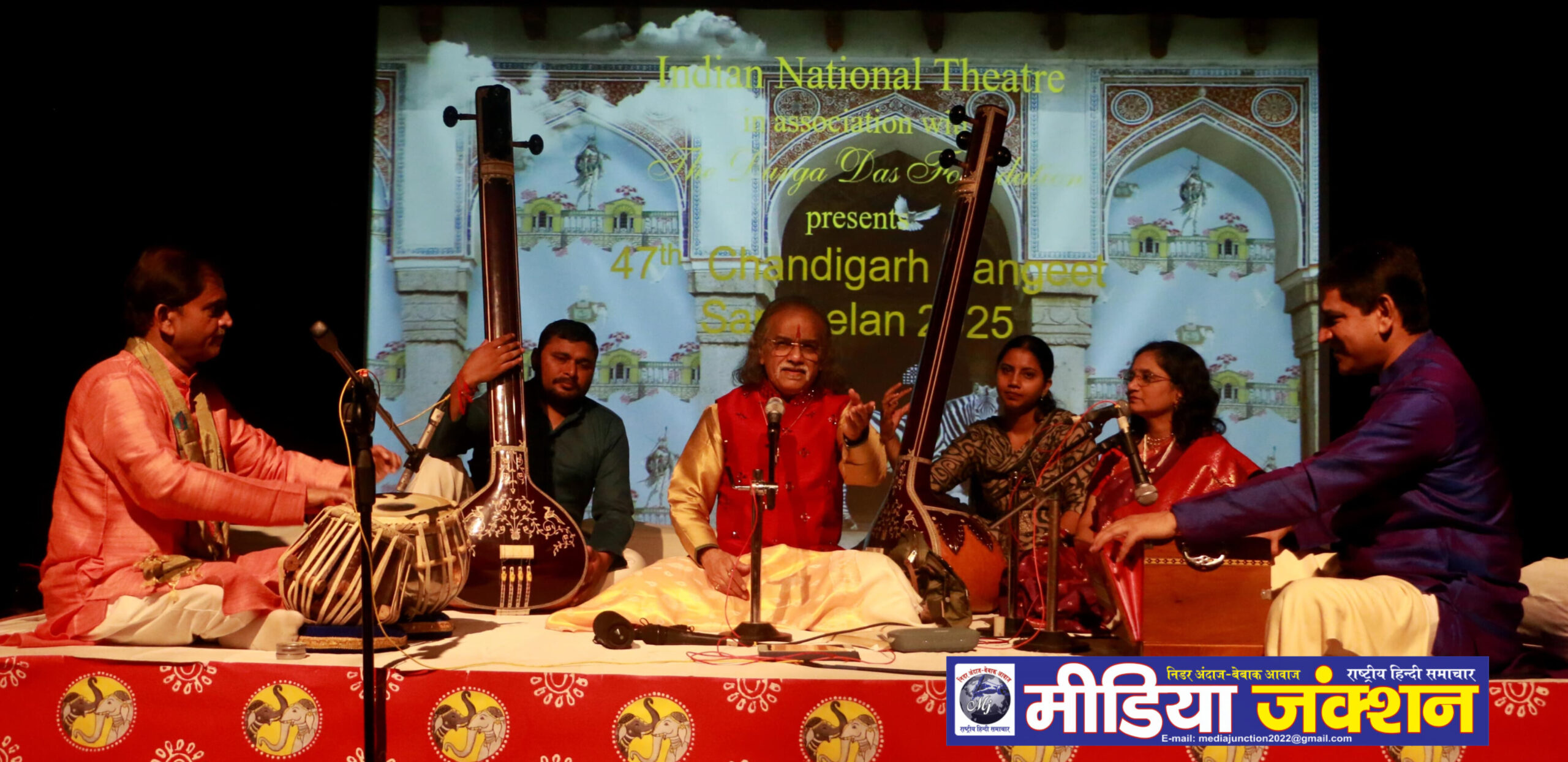 सम्मेलन के अंतिम दिन   पंडित डॉ. राम देशपांडे,  ने अपने शास्त्रीय संगीत गायन से श्रोताओं को किया मंत्रमुग्ध